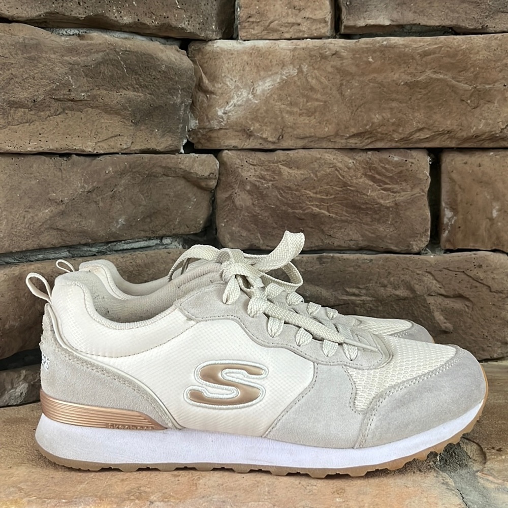 Skechers Street Og 85 Sneaker / Gold’n Gurl / SZ 10
